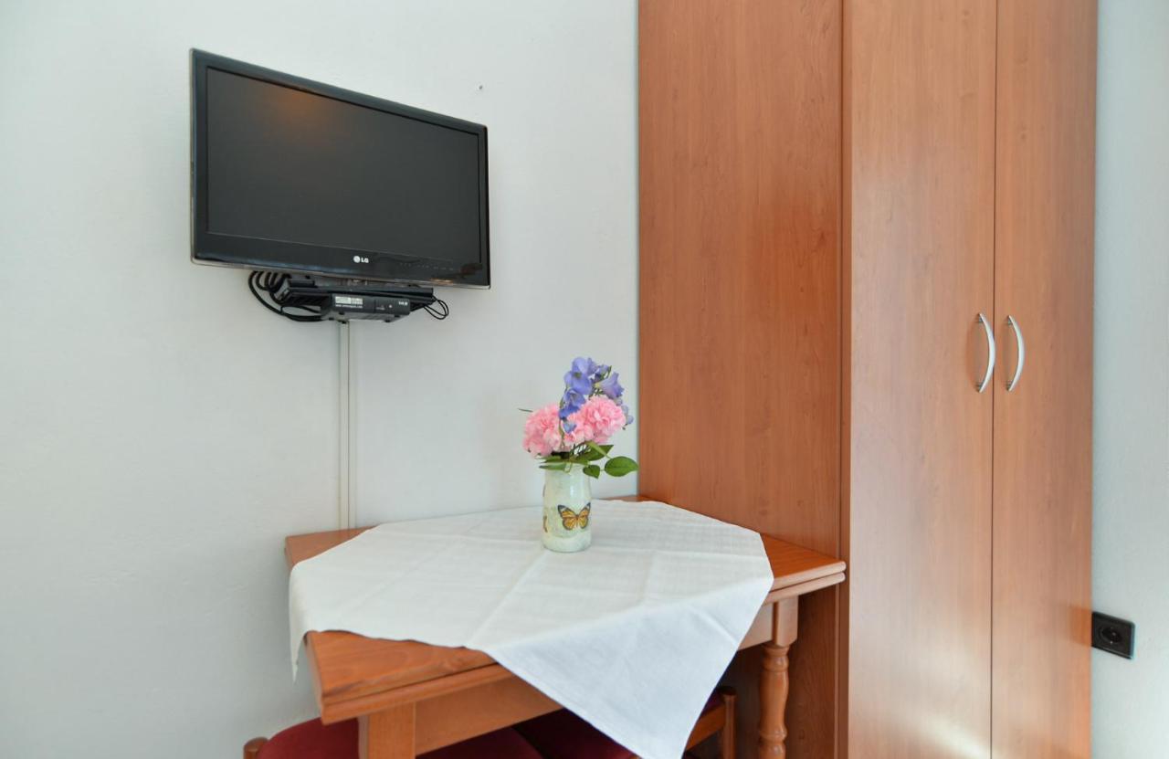 פאז'אנה Apartment Bozo 1631 מראה חיצוני תמונה